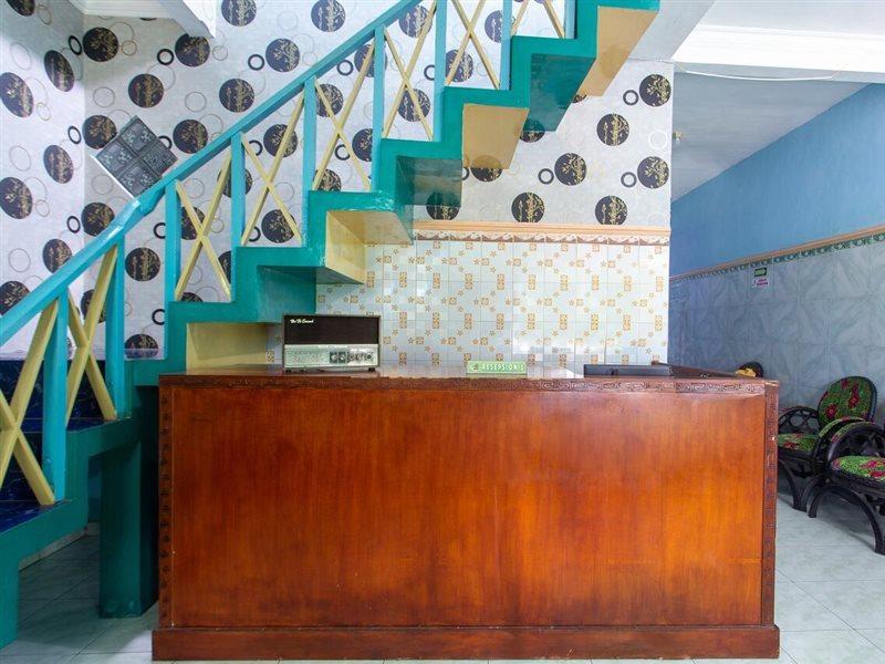 Spot On 2871 Hotel Budi Purwokerto Exterior photo
